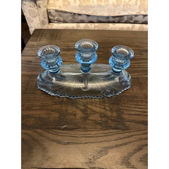 CandleStick Holder - Blue Oval Caprice - 3-Lite Cambridge Caprice - Picture 1 of 10